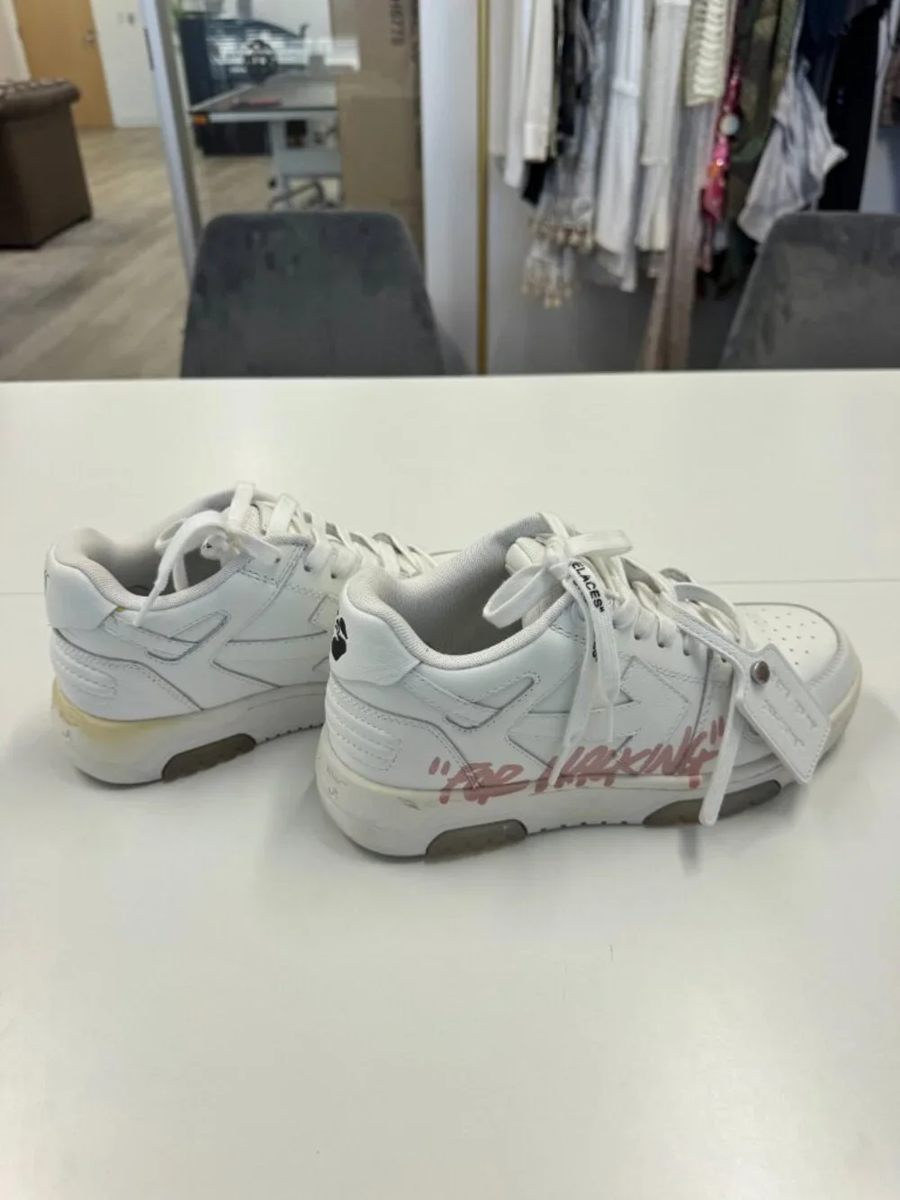 Off-White Out of Office 